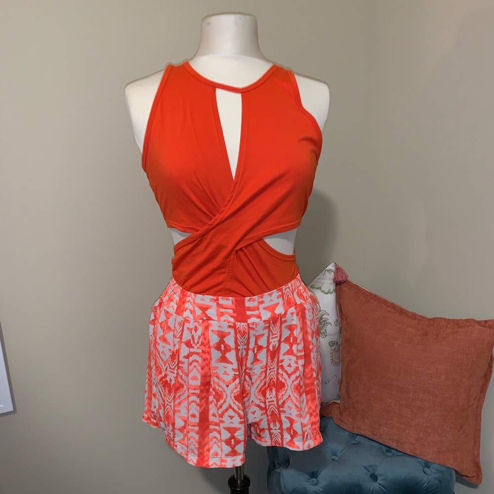 Fabletics Janel Criss Cross Backless Tank Size M